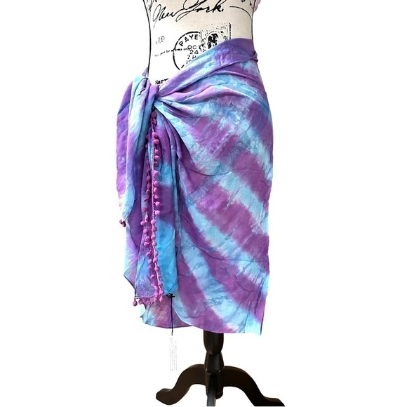 NWT Gypsy 05 Tie Dye Rayon Scarf with Pom Pom Tassels - Picture 5 of 9
